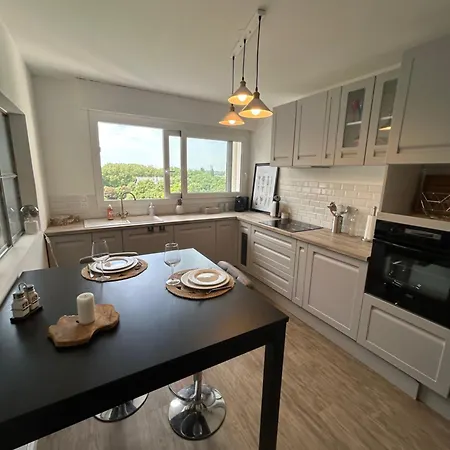 Apartment Elegant Cocon - Saint-remi Reims